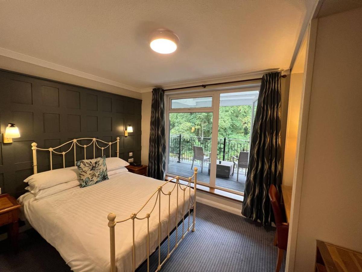 The Chainbridge Hotel Llangollen Esterno foto