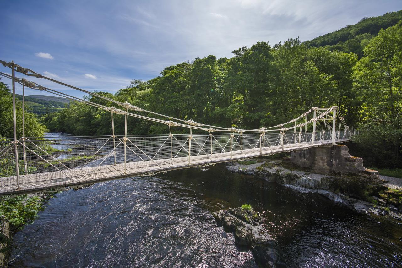 The Chainbridge Hotel Llangollen Esterno foto